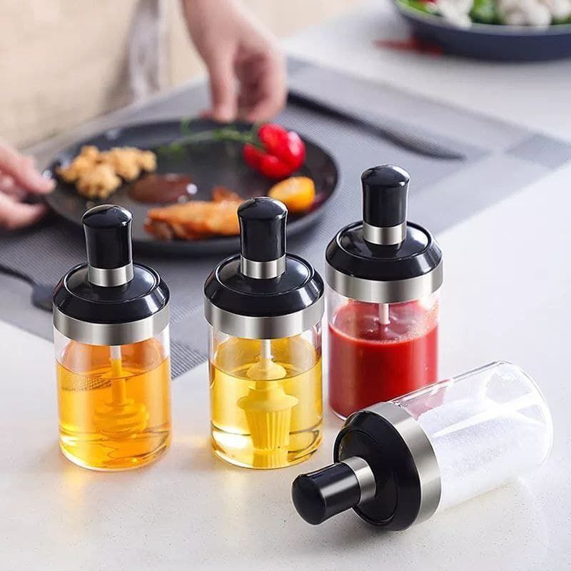 Bouteille à bouchon cuillère intégrée